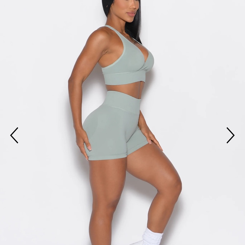 Bombshell set BRAND NEW NEVER WORN